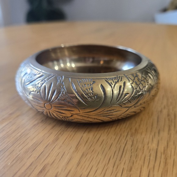 BohoBeauRoseBoutique Jewelry - Engraved Brass Bangle Bracelet VTG India Boho